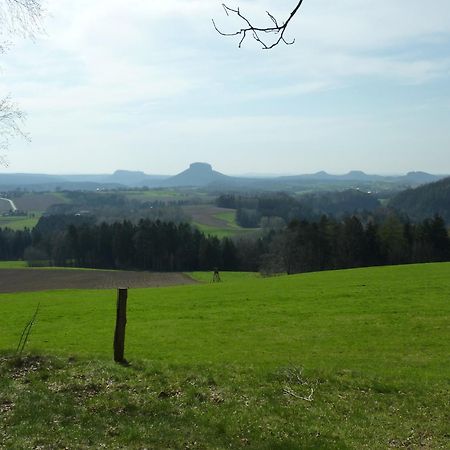 Ferienoase Lilienstein Apartment Rathmannsdorf Bagian luar foto